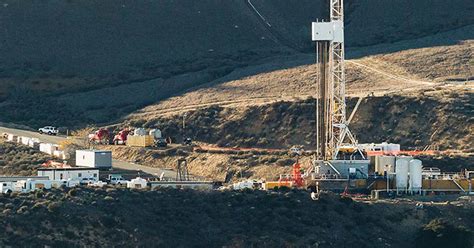 porter ranch gas leak update today|California regulators approve more gas storage。